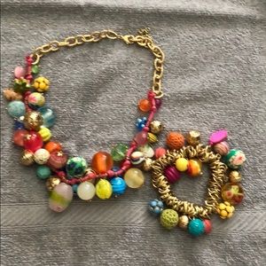 Necklace & bracelet set